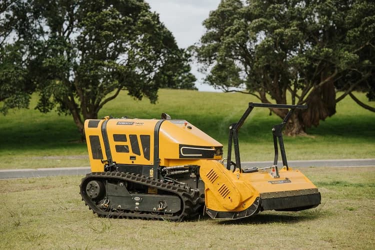 GRazer NZ team member on site